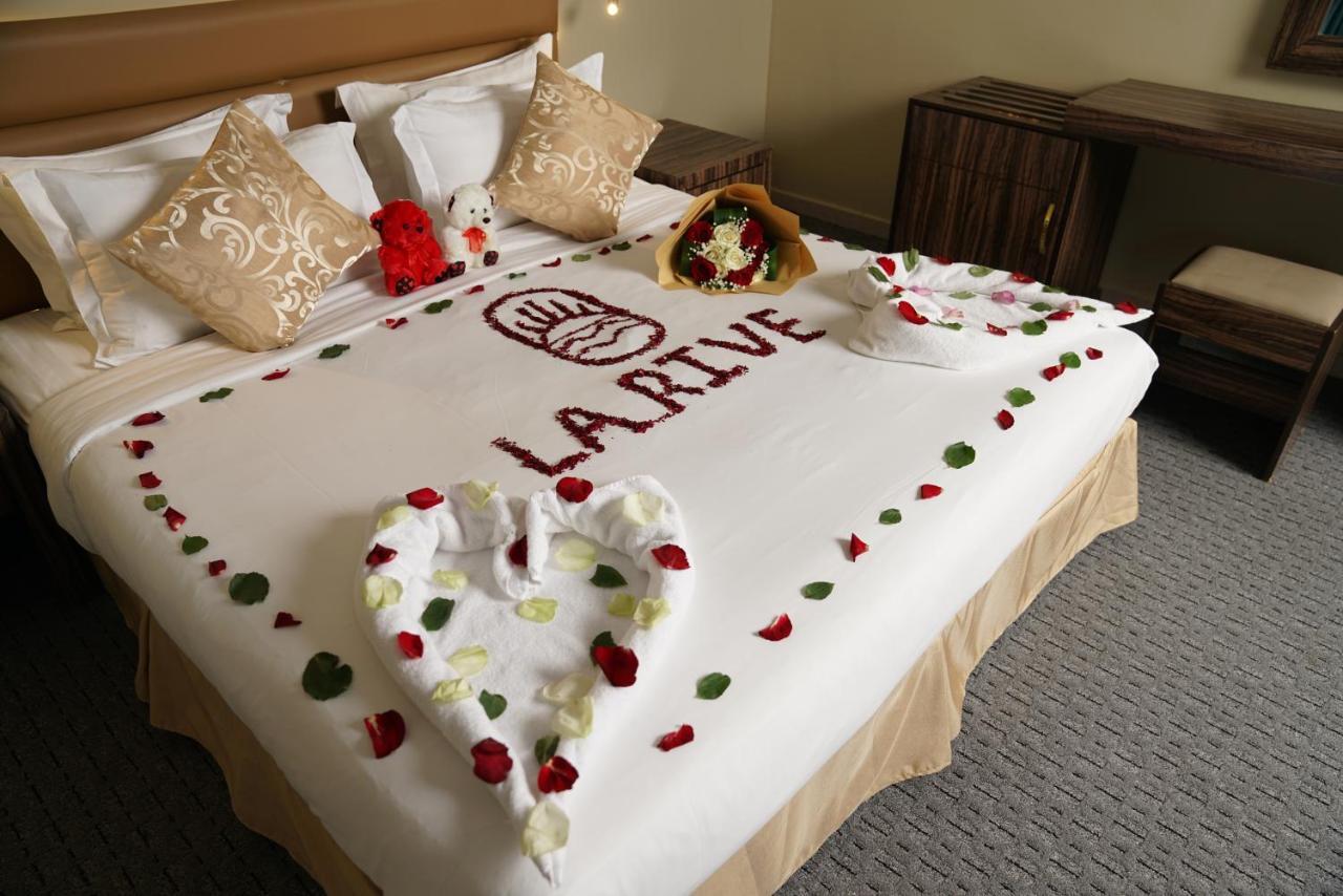 La Rive Hotels & Suites Dammam Exterior foto